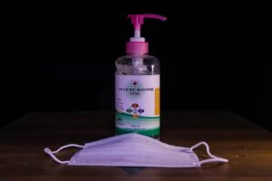 訪問薬剤師が実践する感染対策のためのPPE標準とは？