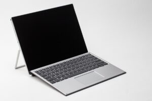 訪問薬剤師によるカルテ共有とICT連携のメリットは？