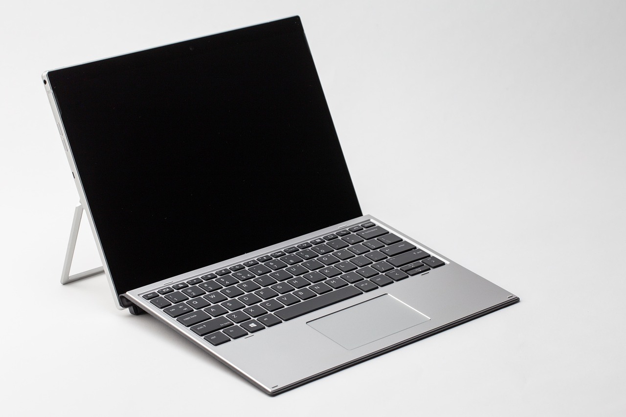 訪問薬剤師によるカルテ共有とICT連携のメリットは？