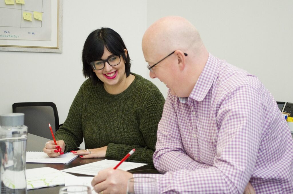 訪問薬剤師の研修プログラムを比較する際のポイントは？